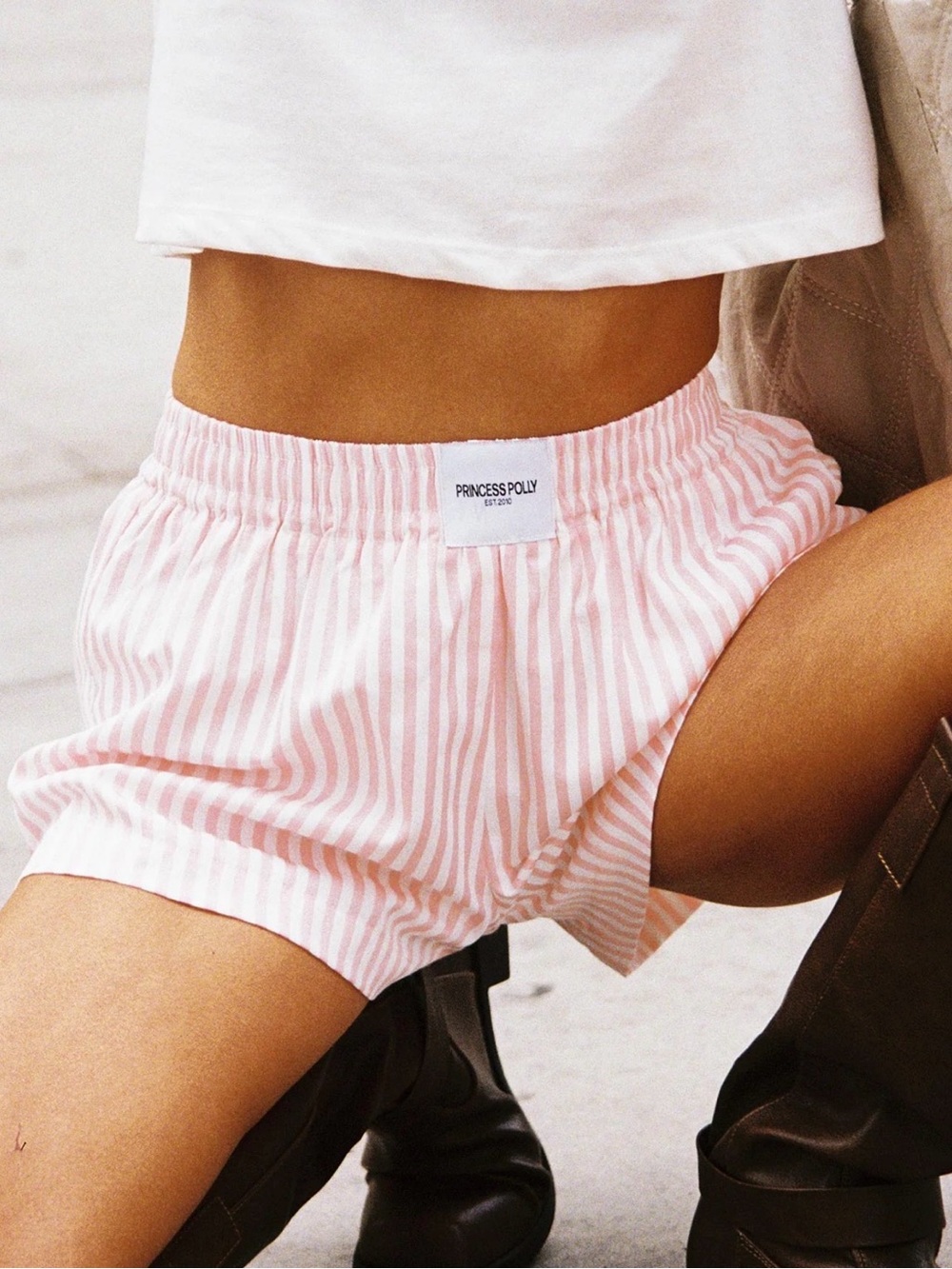 PRINCESS POLLY PINK STRIPE SHORTS SIZE 6